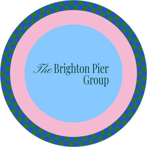 Coaster: sky-blue centre, pink ring, blue and green chequered border