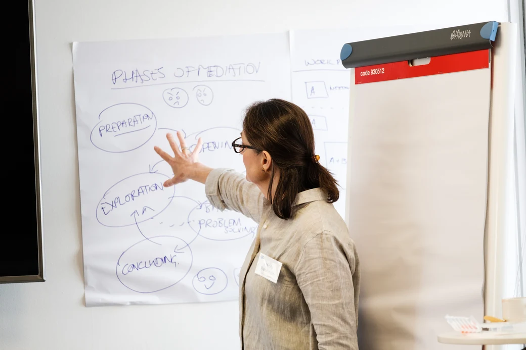 Felicity Steadman leading a mediation workshop
