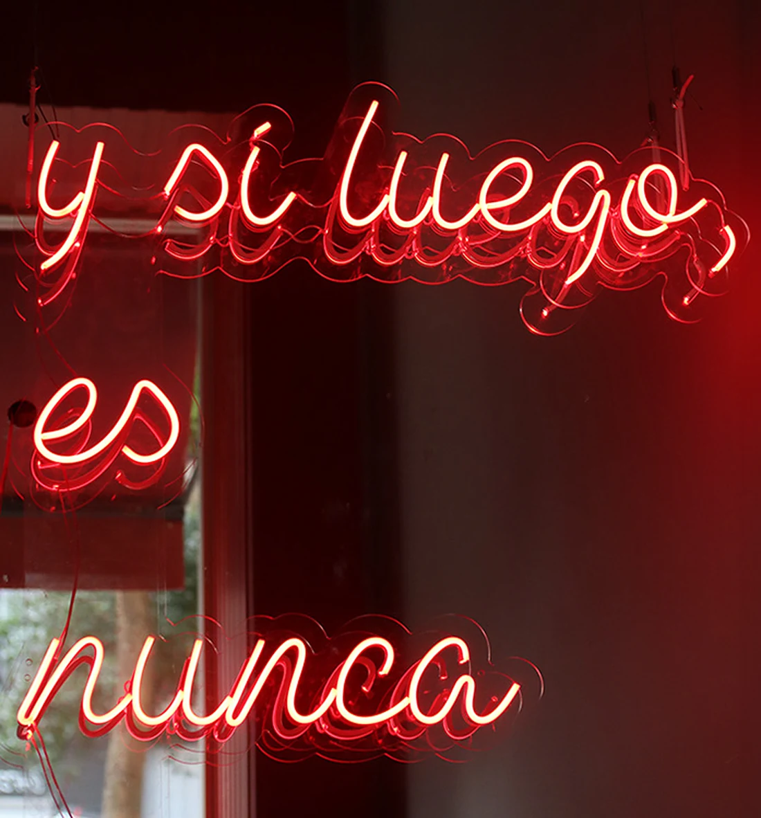 La Pepa neon script sign
