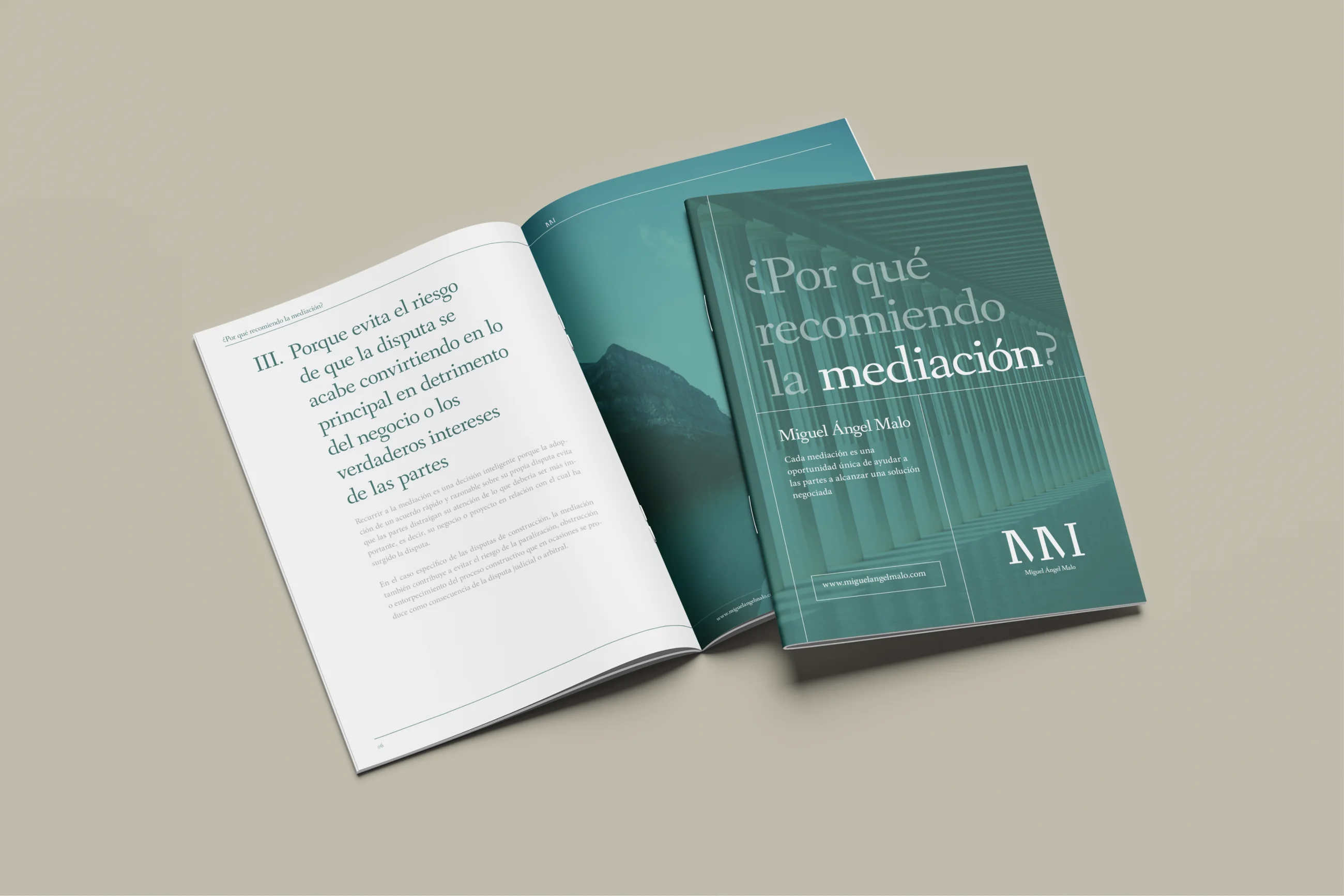 “¿Por qué recomiendo la mediación?”, shown open and closed