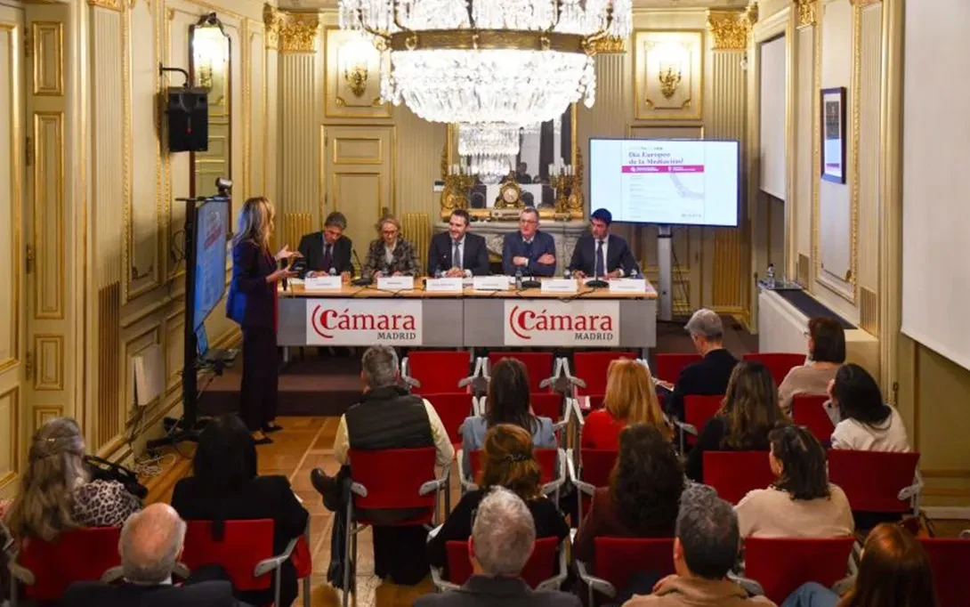 A panel at the Madrid Chamber of Commerce