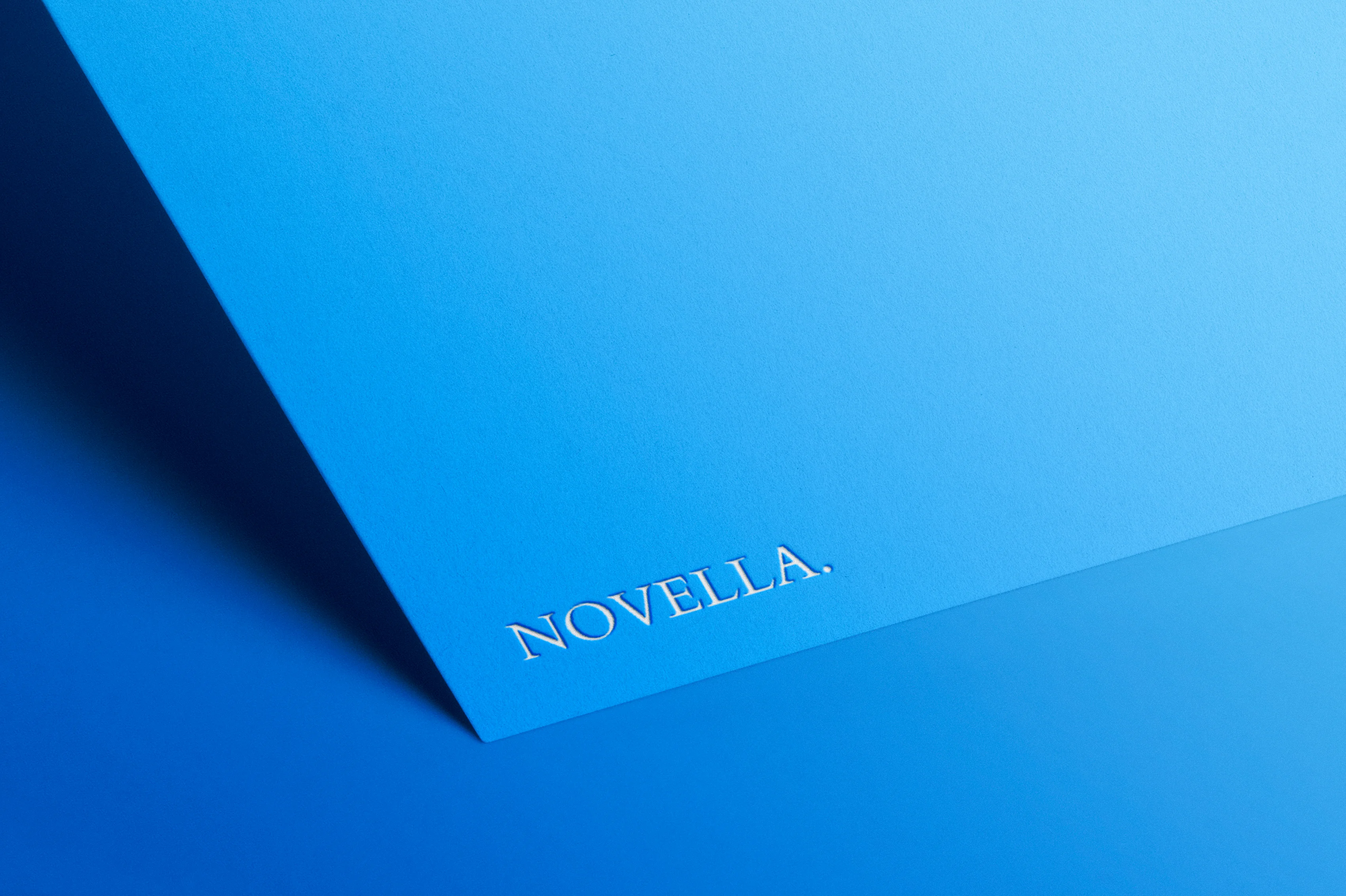 Novella folded stationery