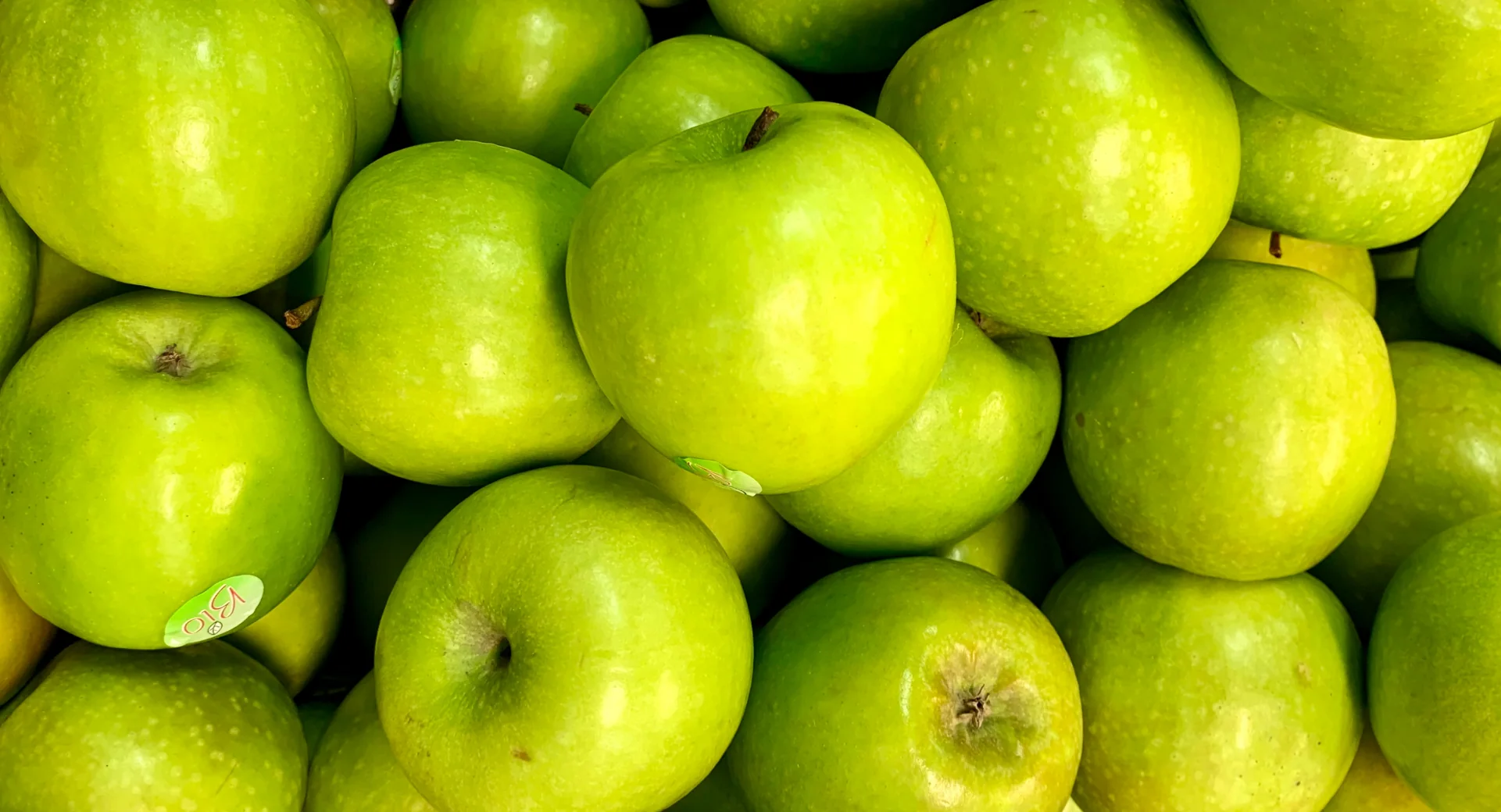 Green apples